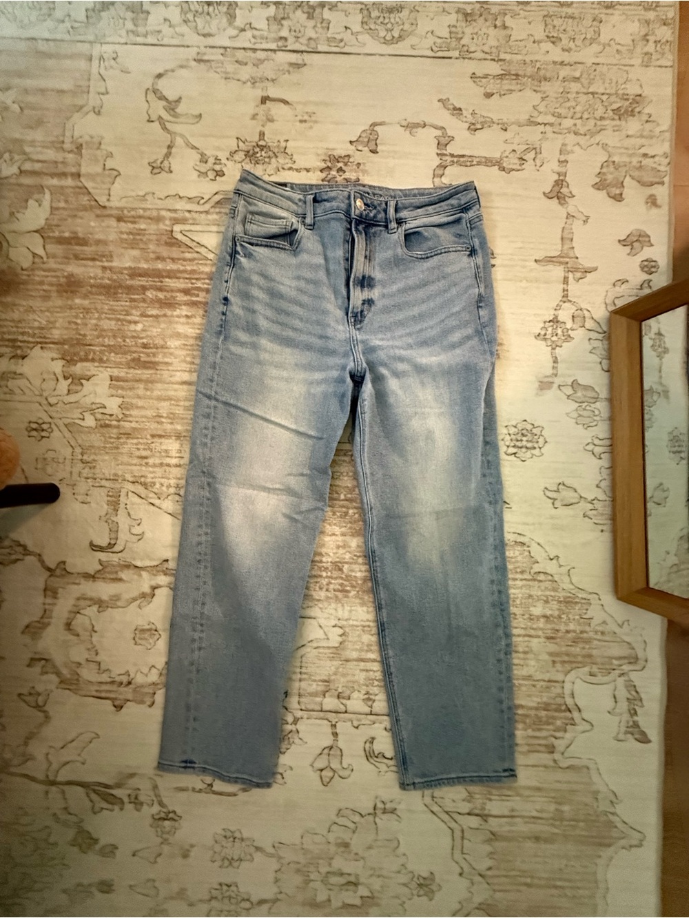 American Eagle Outfitters Light Blue High-Rise Straight Jeans